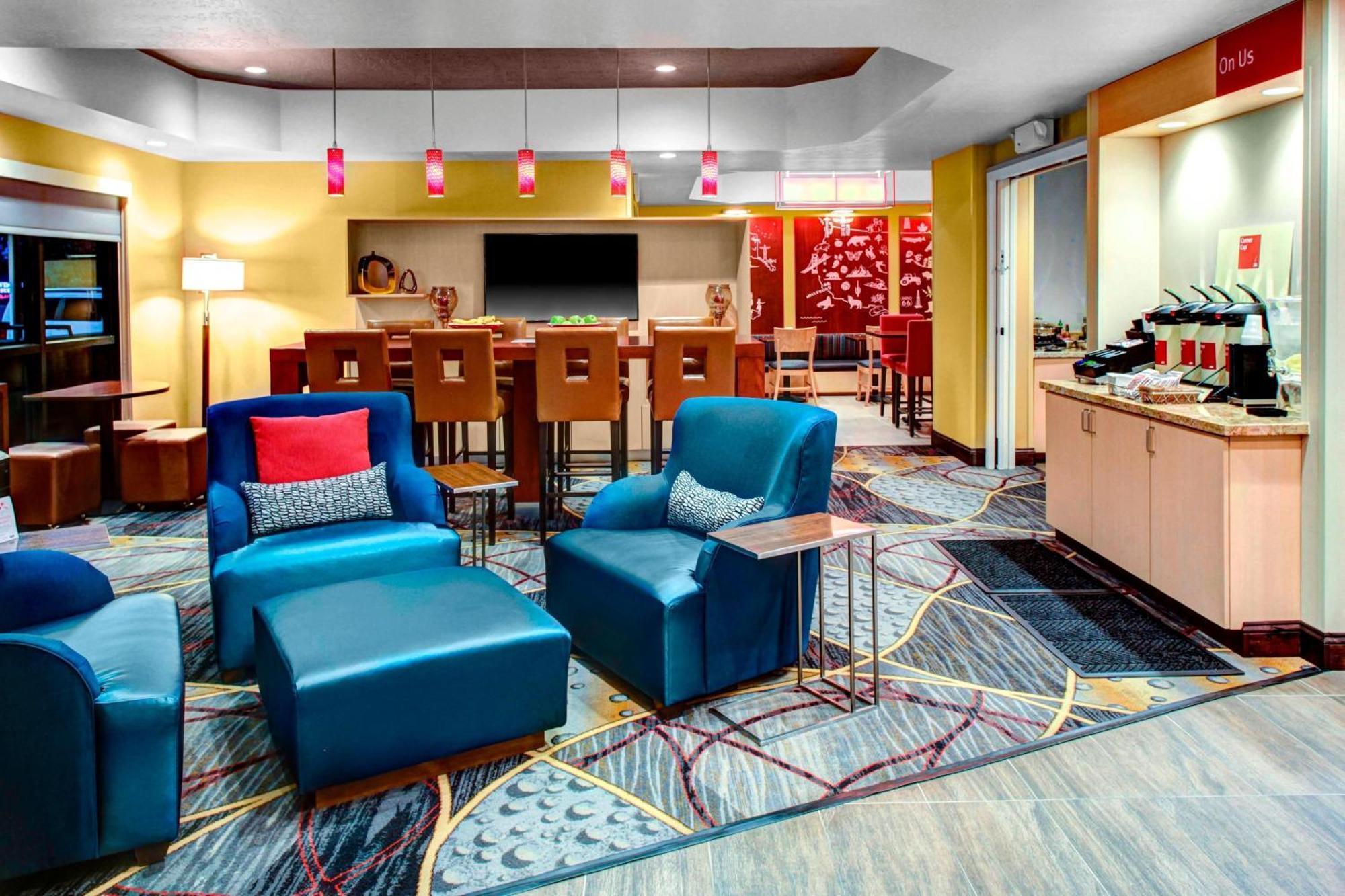 Towneplace Suites By Marriott Bakersfield West Buitenkant foto