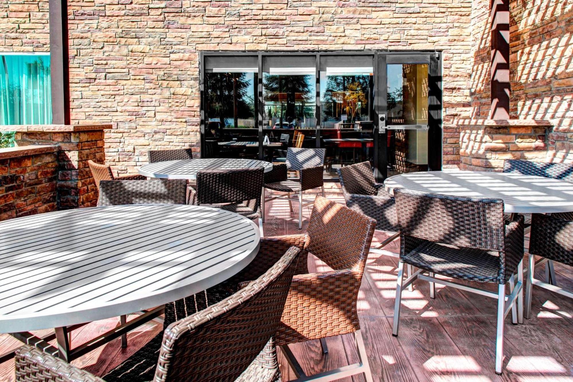 Towneplace Suites By Marriott Bakersfield West Buitenkant foto