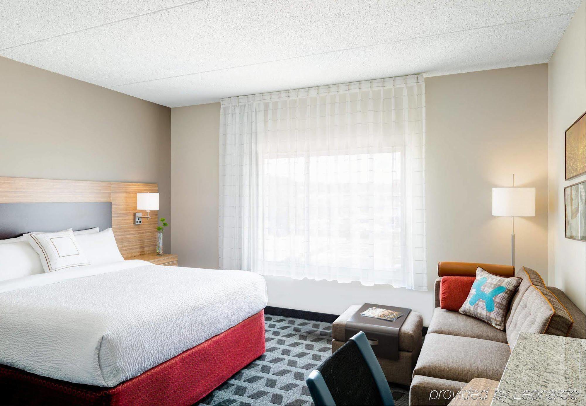 Towneplace Suites By Marriott Bakersfield West Buitenkant foto