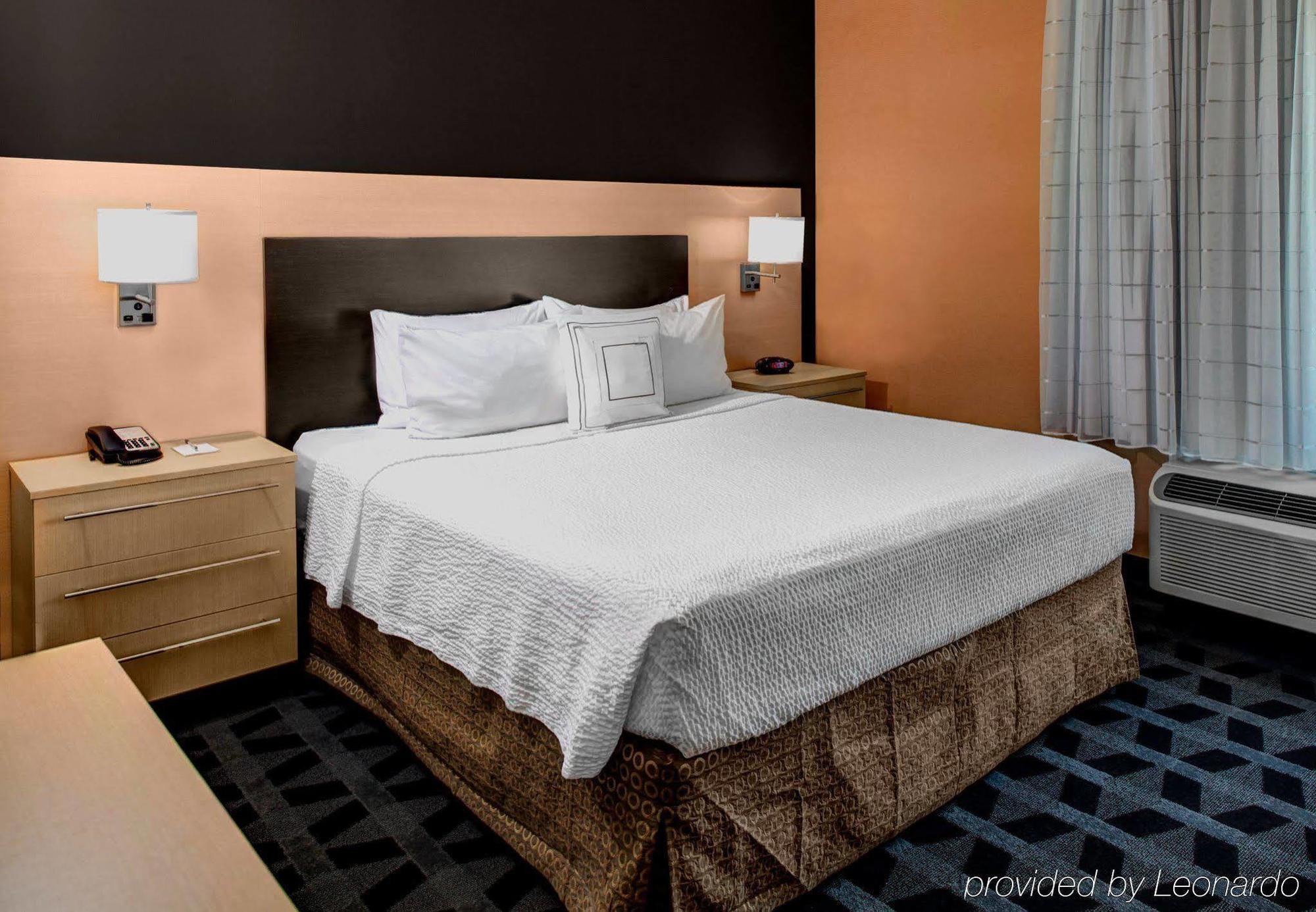 Towneplace Suites By Marriott Bakersfield West Buitenkant foto