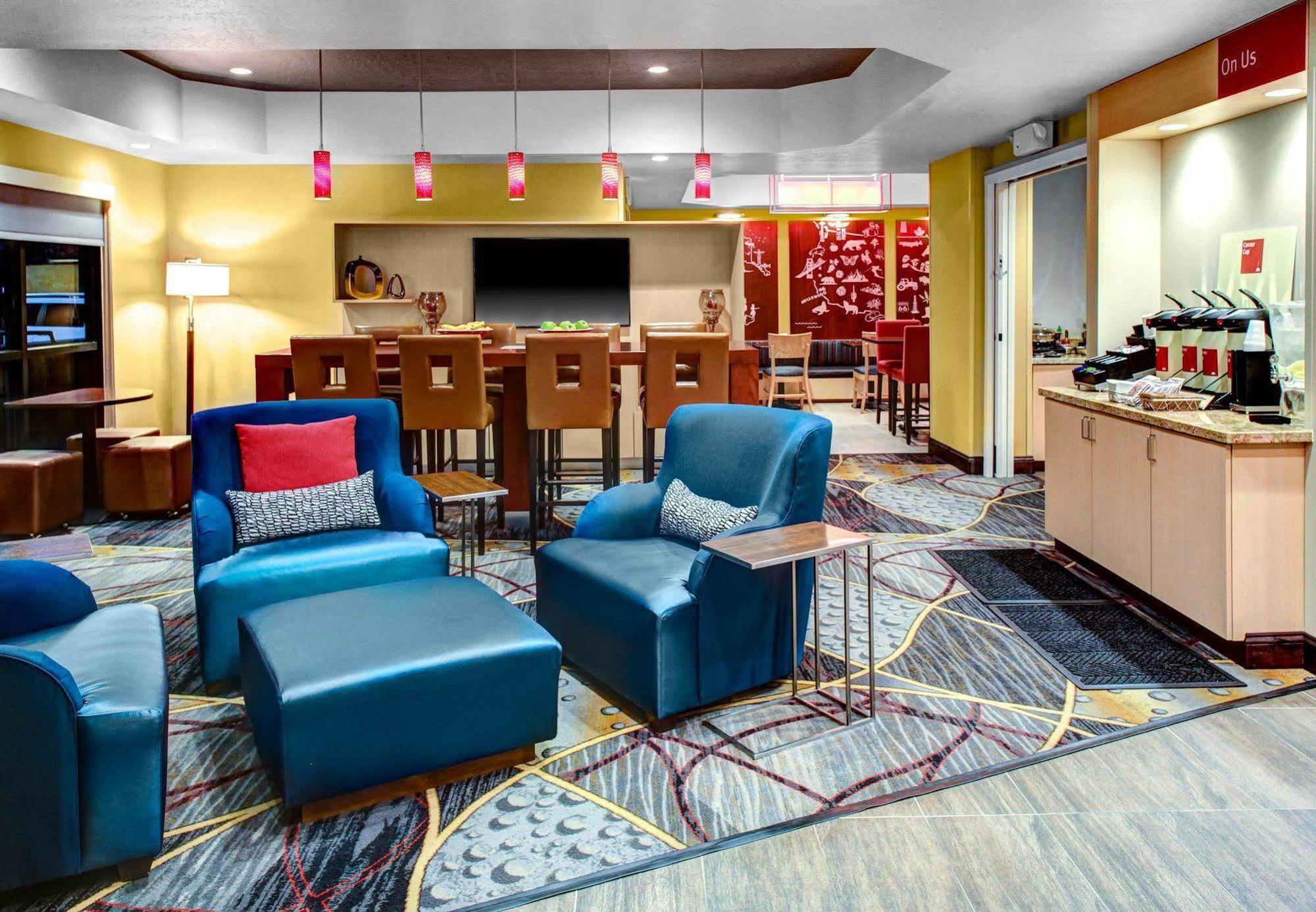 Towneplace Suites By Marriott Bakersfield West Buitenkant foto